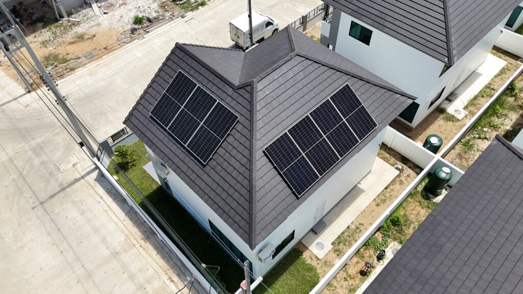 ติดตั้ง Solar Rooftop 5kW หมู่บ้านพฤกษ์สิริ จ.นครสวรรค์